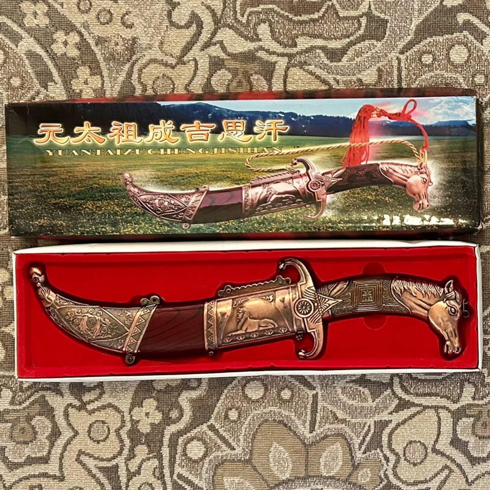 Horse Head Grip Dagger Knife Stainless Steel with Scabbard Decorative Oriental